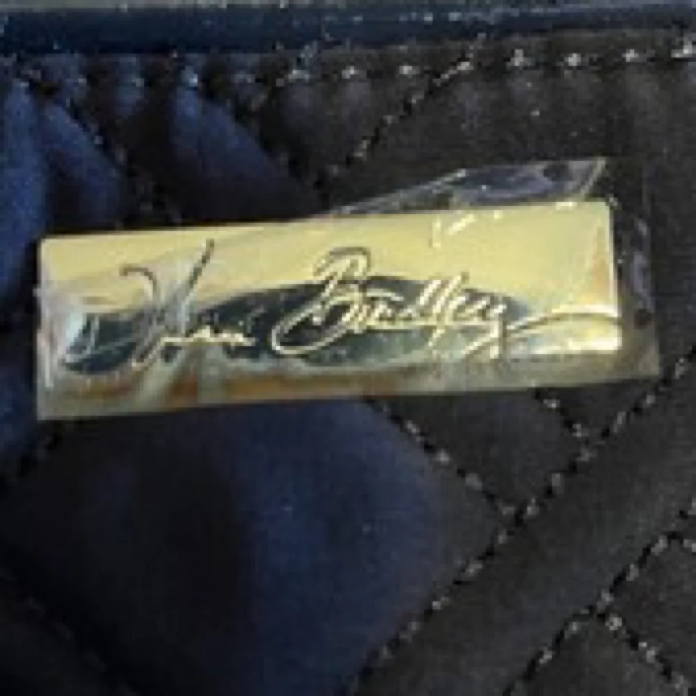 Vera Bradley Trapeze Quilted Crossbody with Patent Leather Trim Navy Blue - Picture 3 of 7